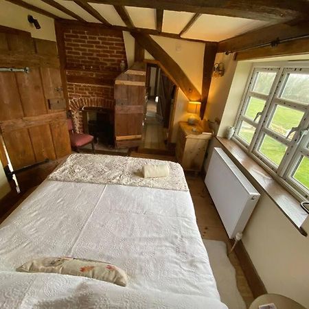 Dereham A Newly Renovated, Cosy Escape In The Beautiful Shepherd'S Cottage מראה חיצוני תמונה